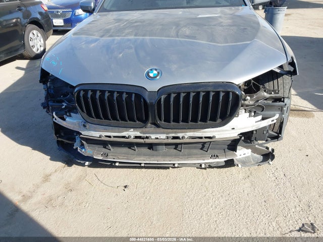 2023 Bmw 530e მანქანა იყიდება აუქციონზე, vin: WBA13AG04PCM76684, აუქციონის ნომერი: 44521695