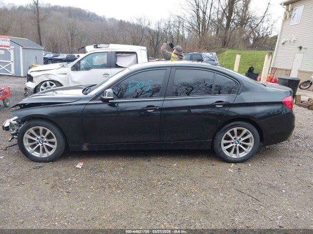 Продаж на аукціоні авто 2018 Bmw 320i Xdrive, vin: WBA8E5G5XJNV03233, номер лоту: 44521705