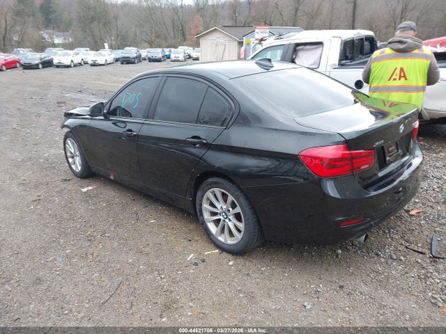 Продаж на аукціоні авто 2018 Bmw 320i Xdrive, vin: WBA8E5G5XJNV03233, номер лоту: 44521705