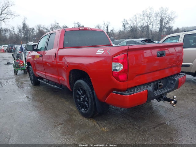 2021 TOYOTA TUNDRA 5TFUY5F1XMX998405 Photo 2