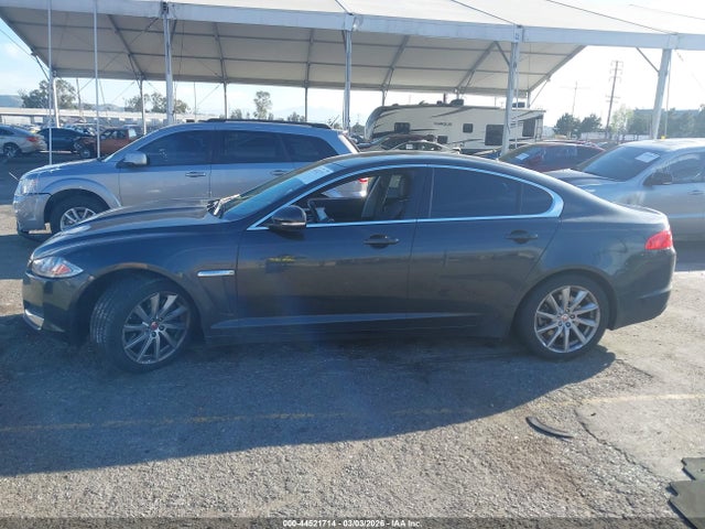 SAJWA0ES7EPU16287 Jaguar Xf I4 T