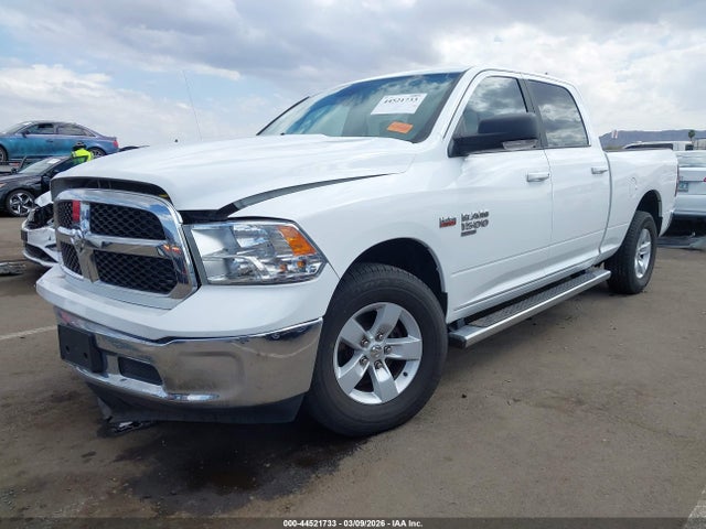 1C6RR6TT5LS135125 RAM 1500 Classic Slt 4x2 6&#039;4 Box