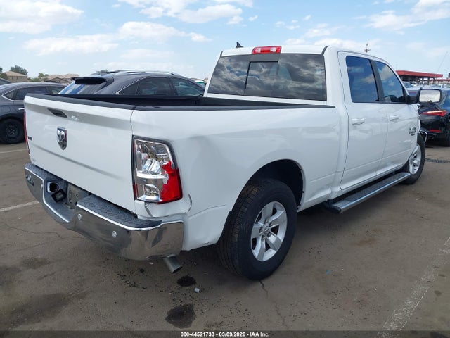 1C6RR6TT5LS135125 RAM 1500 Classic Slt 4x2 6&#039;4 Box