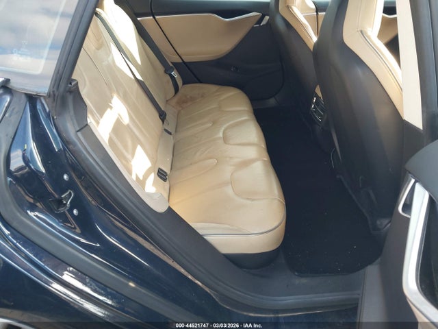 44521747 :رقم المزاد ، 5YJSA1DP5DFP07668 vin ، 2013 Tesla Model S Performance مزاد بيع