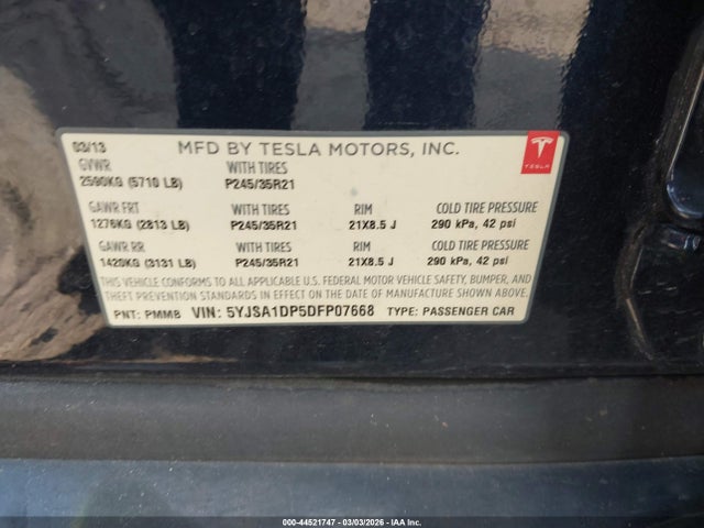 44521747 :رقم المزاد ، 5YJSA1DP5DFP07668 vin ، 2013 Tesla Model S Performance مزاد بيع