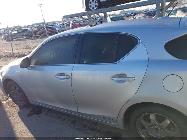 2012 Lexus Ct 200h Premium მანქანა იყიდება აუქციონზე, vin: JTHKD5BHXC2081240, აუქციონის ნომერი: 44521755