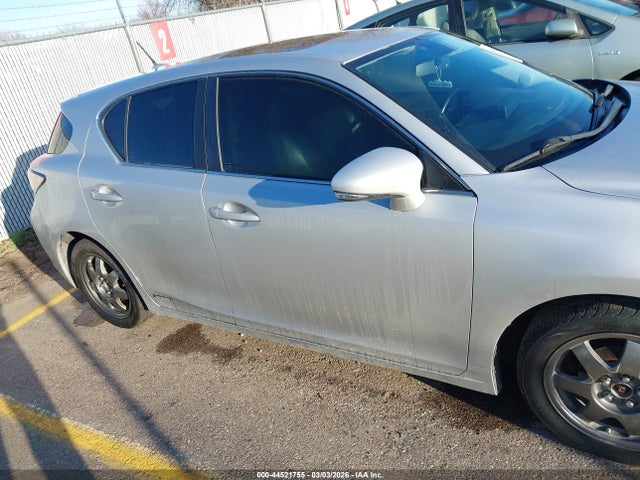 2012 Lexus Ct 200h Premium მანქანა იყიდება აუქციონზე, vin: JTHKD5BHXC2081240, აუქციონის ნომერი: 44521755