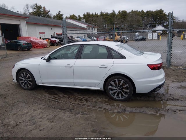 Продаж на аукціоні авто 2022 Audi A4 Premium Plus 40 Tfsi Quattro S Tronic, vin: WAUBBAF42NN000740, номер лоту: 44521783