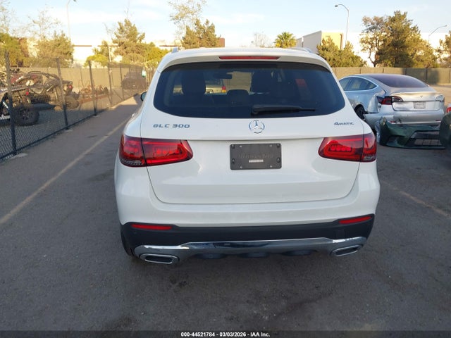 W1N0G8EB7LF798396 Mercedes-Benz Glc 300 4matic