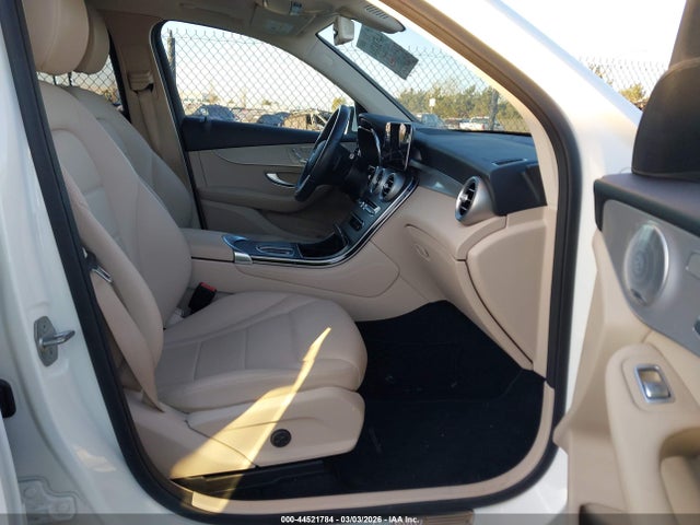 W1N0G8EB7LF798396 Mercedes-Benz Glc 300 4matic
