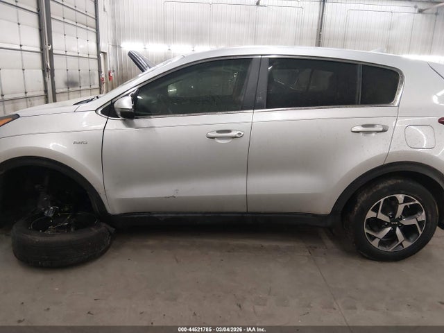Продажа на аукционе авто 2020 Kia Sportage Lx, vin: KNDPMCAC3L7794615, номер лота: 44521785