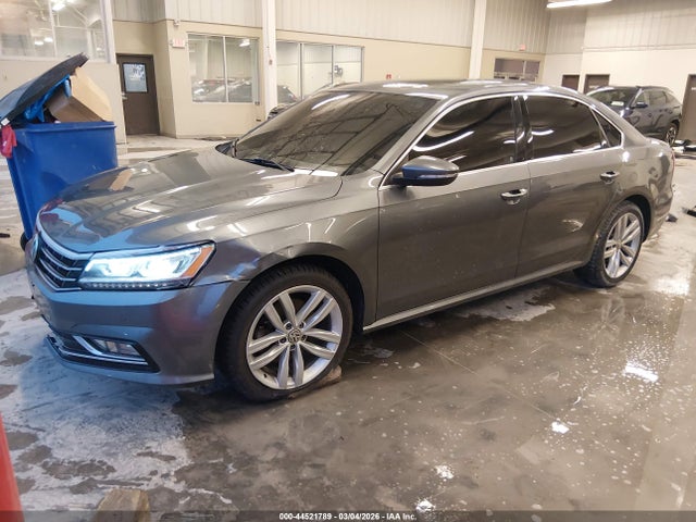 44521789 :رقم المزاد ، 1VWBA7A3XJC008417 vin ، 2018 Volkswagen Passat 2.0t Se مزاد بيع