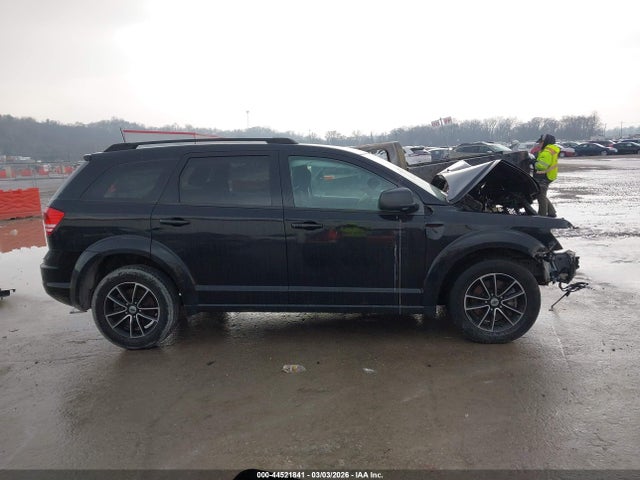 44521841 :رقم المزاد ، 3C4PDCAB7JT532628 vin ، 2018 Dodge Journey Se مزاد بيع