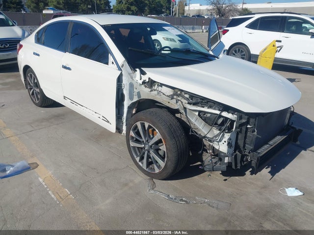 44521867 :رقم المزاد ، 1N4AL3AP8HC115230 vin ، 2017 Nissan Altima 2.5 Sr مزاد بيع
