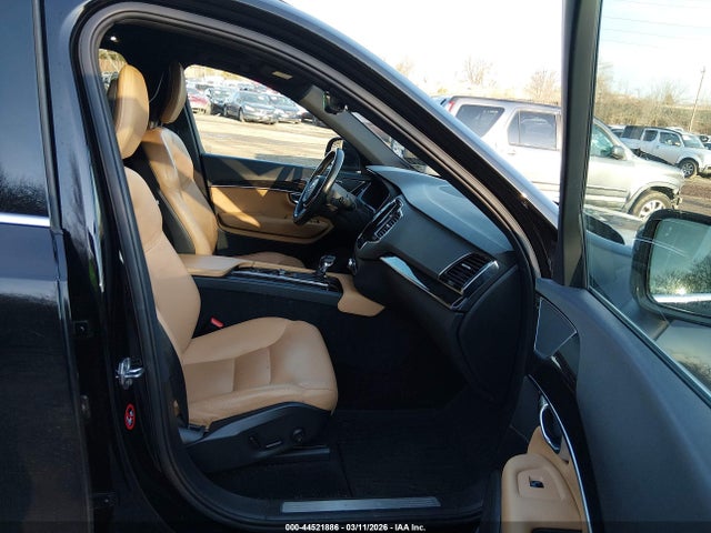 YV4A22PKXJ1202015 Volvo Xc90 T6 Momentum