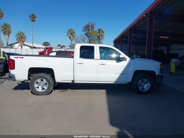 1GCVKREC0JZ284119 Chevrolet Silverado 1500 1lt