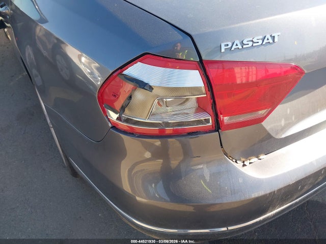 Aukcja sprzedaży 2013 Volkswagen Passat 2.0l Tdi Sel Premium, vin: 1VWCN7A3XDC094180, numer aukcji: 44521930