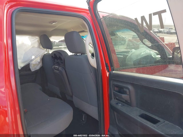 Продаж на аукціоні авто 2020 Ram 1500 Classic Tradesman  4x2 6'4 Box, vin: 1C6RR6FG6LS121538, номер лоту: 44521932