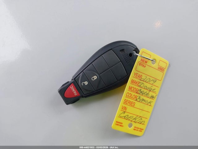 44521933 :رقم المزاد ، 2C4RDGBG2KR503701 vin ، 2019 Dodge Grand Caravan Se مزاد بيع