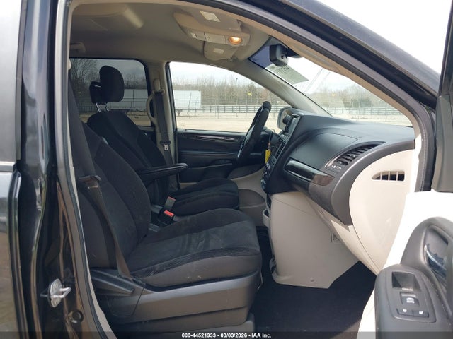 44521933 :رقم المزاد ، 2C4RDGBG2KR503701 vin ، 2019 Dodge Grand Caravan Se مزاد بيع