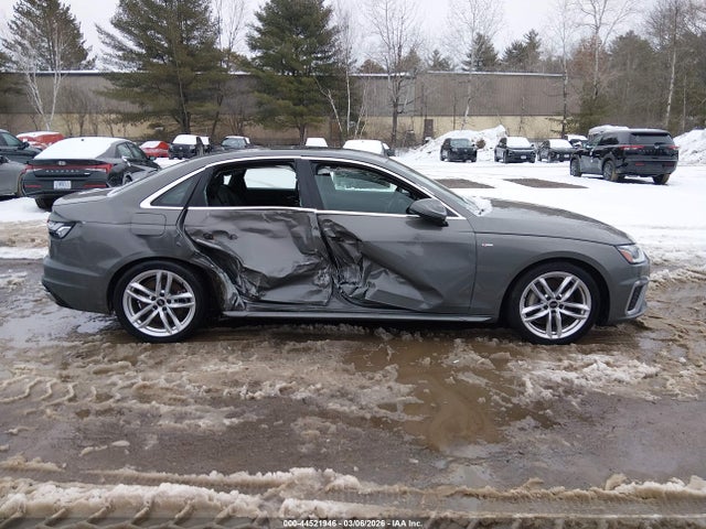 Aukcja sprzedaży 2023 Audi A4 Premium 45 Tfsi S Line Quattro S Tronic, vin: WAUDAAF4XPN003240, numer aukcji: 44521946