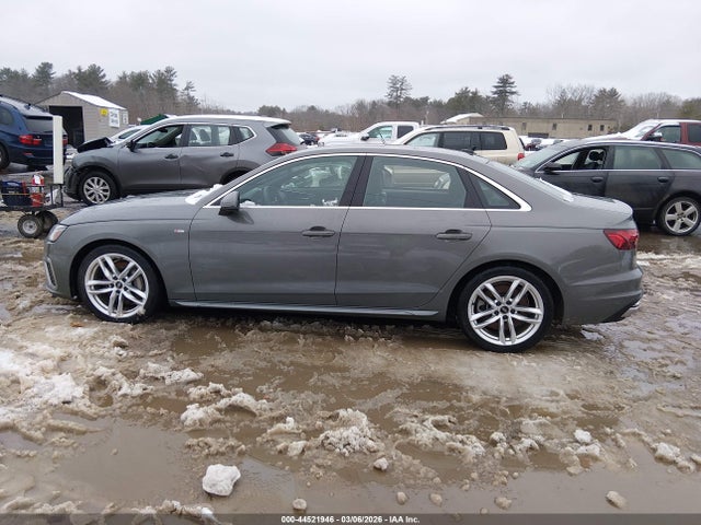 Aukcja sprzedaży 2023 Audi A4 Premium 45 Tfsi S Line Quattro S Tronic, vin: WAUDAAF4XPN003240, numer aukcji: 44521946