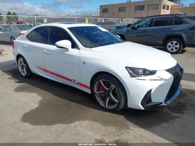 2017 LEXUS IS 200T JTHBA1D20H5055231