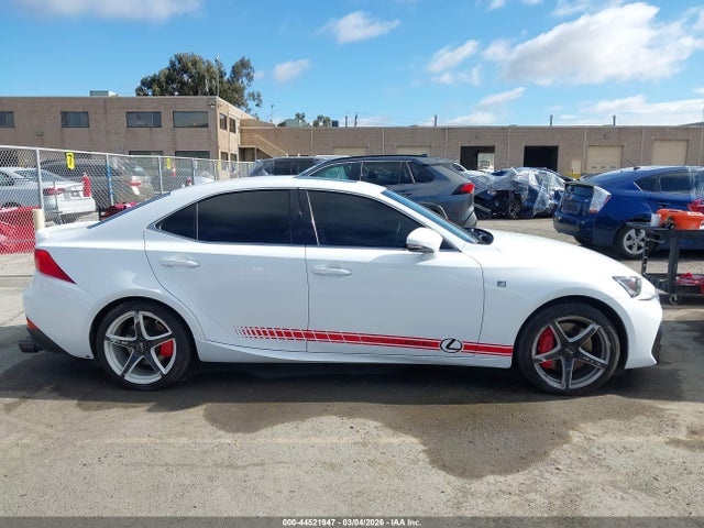 44521947 :رقم المزاد ، JTHBA1D20H5055231 vin ، 2017 Lexus Is 200t مزاد بيع