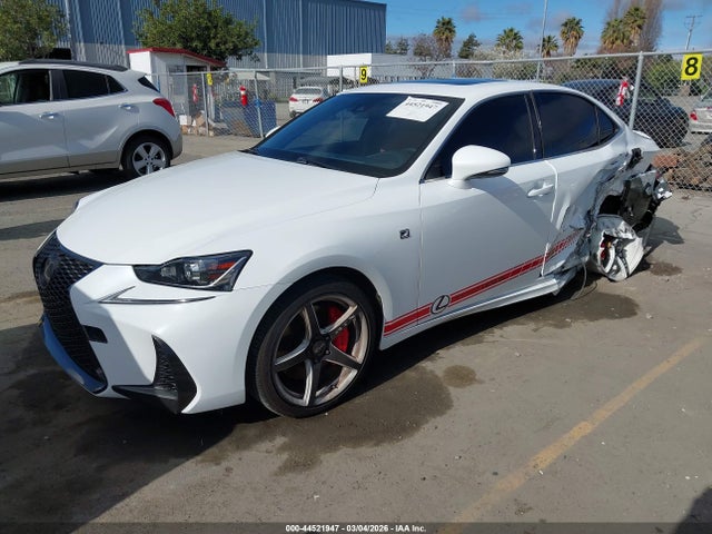 2017 LEXUS IS 200T JTHBA1D20H5055231 Photo 1