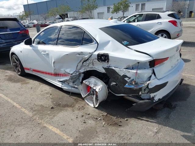 2017 LEXUS IS 200T JTHBA1D20H5055231 Photo 2