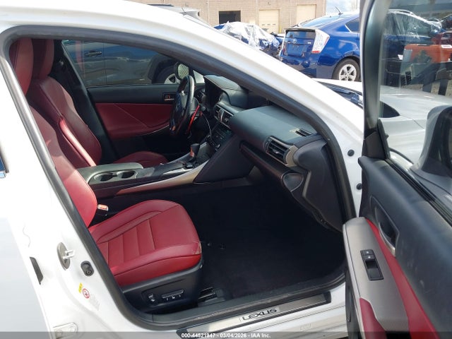 2017 LEXUS IS 200T JTHBA1D20H5055231 Photo 4