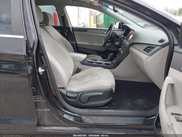 5NPE24AF0GH313931 Hyundai SONATA SE