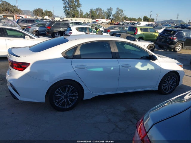 2023 Kia Forte Gt-line მანქანა იყიდება აუქციონზე, vin: 3KPF54AD7PE649719, აუქციონის ნომერი: 44522003
