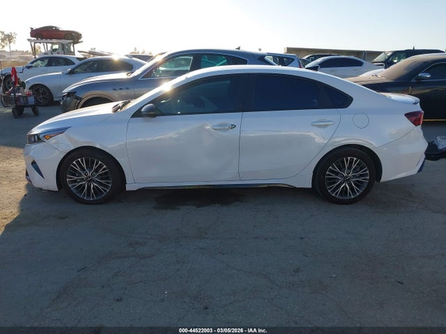 2023 Kia Forte Gt-line მანქანა იყიდება აუქციონზე, vin: 3KPF54AD7PE649719, აუქციონის ნომერი: 44522003