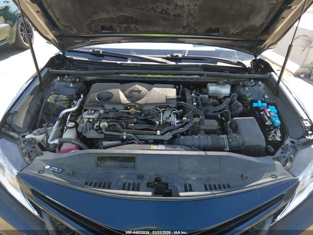 4T1B21HKXKU512712 Toyota Camry Hybrid Se
