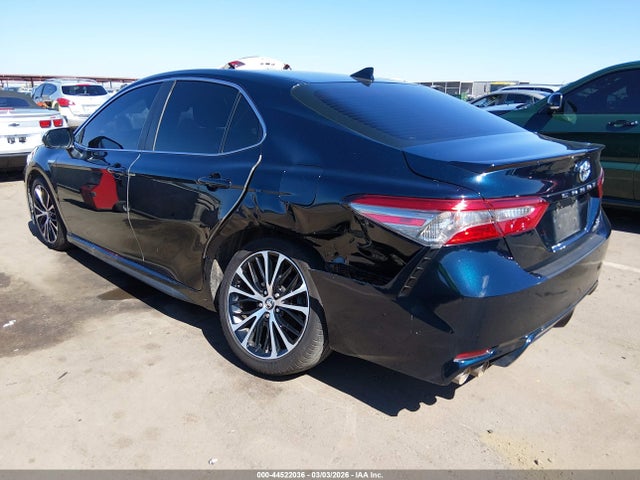 4T1B21HKXKU512712 Toyota Camry Hybrid Se