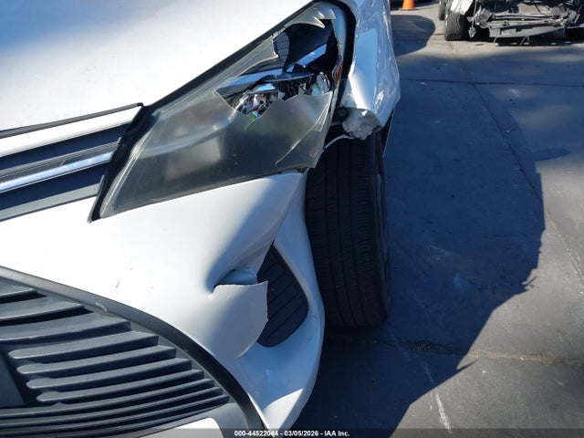 VNKKTUD3XHA082909 Toyota YARIS L
