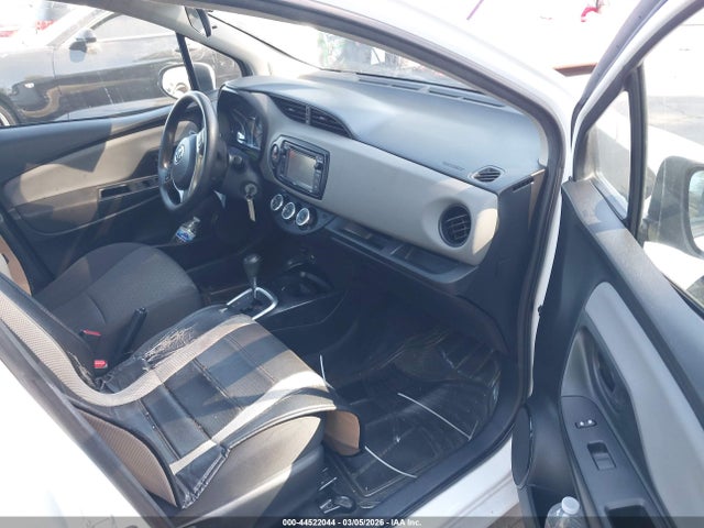 VNKKTUD3XHA082909 Toyota YARIS L