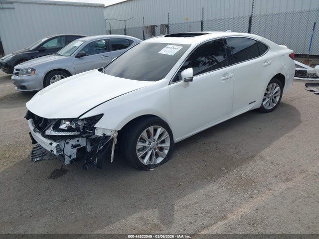 2015 LEXUS ES 300H JTHBW1GG0F2091993 Photo 1