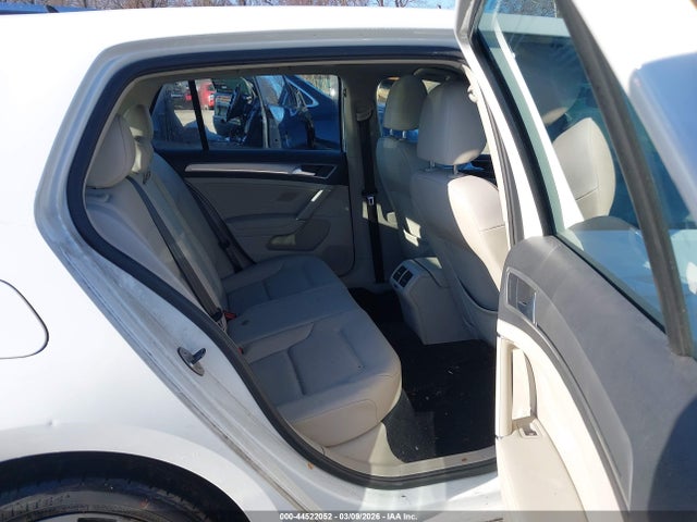 Продаж на аукціоні авто 2016 Volkswagen Golf Tsi Se 4-door, vin: 3VW217AU1GM016440, номер лоту: 44522052