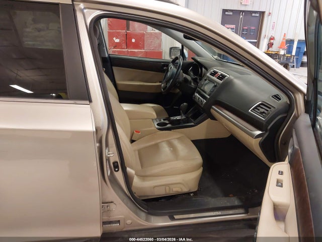 Продаж на аукціоні авто 2015 Subaru Outback 2.5i Limited, vin: 4S4BSBNC1F3250903, номер лоту: 44522060