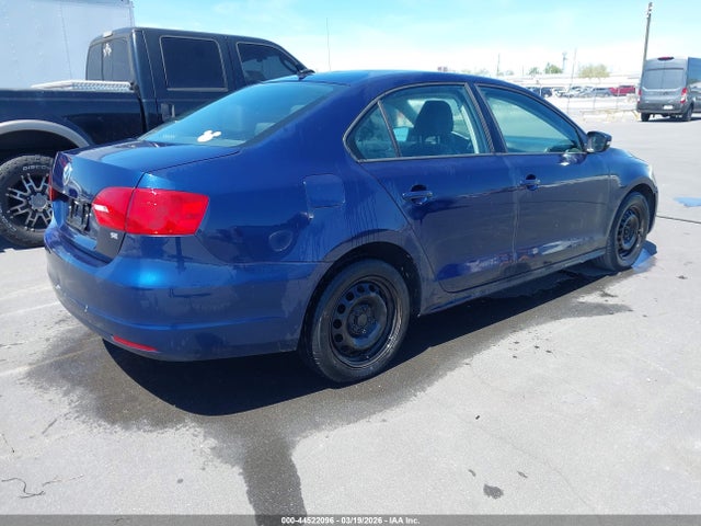 Продажа на аукционе авто 2014 Volkswagen Jetta 1.8t Se, vin: 3VWD17AJ6EM428252, номер лота: 44522096
