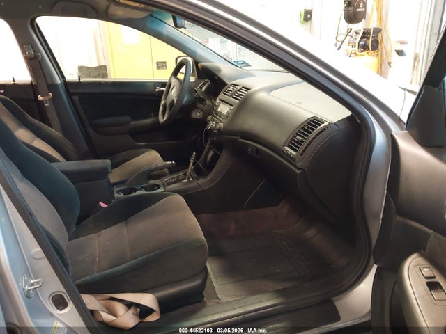 Продаж на аукціоні авто 2005 Honda Accord 2.4 Lx, vin: 1HGCM56455A184881, номер лоту: 44522103