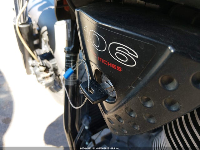 2015 VICTORY MOTORCYCLES GUNNER 5VPLB36N0F3045251 Photo 10