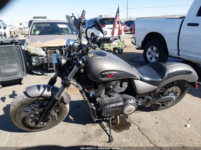 Victory Motorcycles Gunner 2015 5VPLB36N0F3045251 Image 13