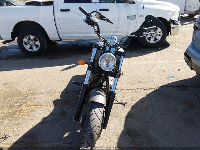 2015 VICTORY MOTORCYCLES GUNNER 5VPLB36N0F3045251 Photo 4