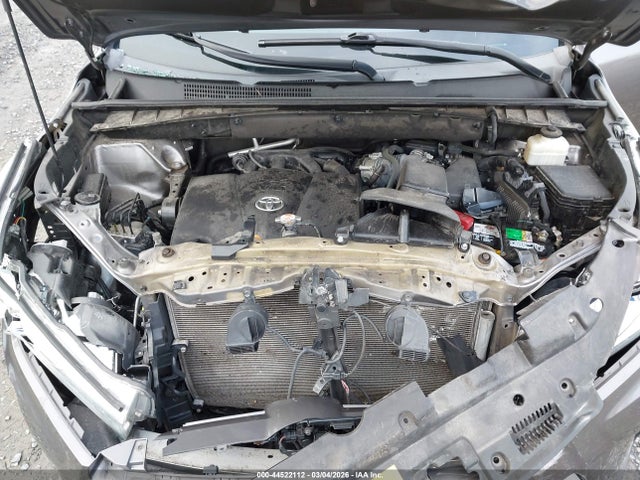 5TDJZRFH1JS534568 Toyota Highlander Xle