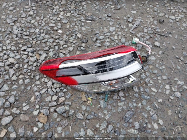 5TDJZRFH1JS534568 Toyota Highlander Xle