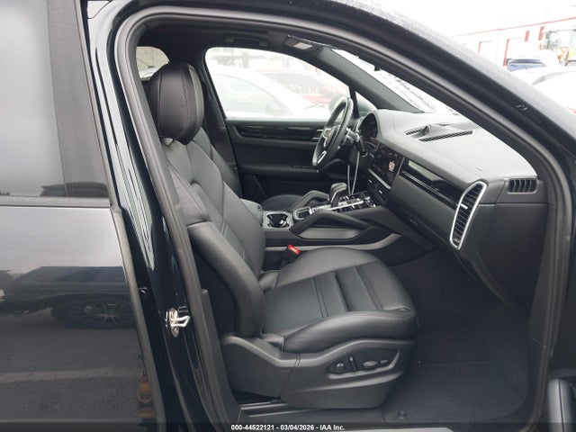 Porsche Cayenne Platinum Edition 2023 WP1AA2AY5PDA06959 Image 5