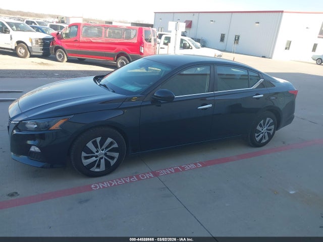 1N4BL4BV9NN385882 Nissan Altima S Fwd